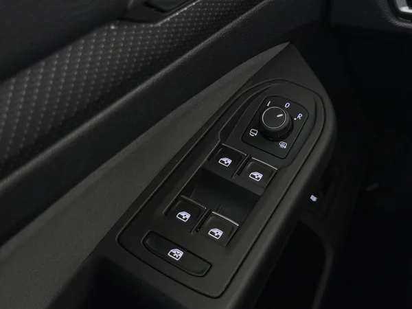 VOLKSWAGEN Golf Variant (2022) — foto 21 van 33