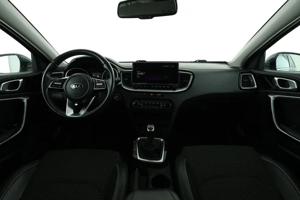 Kia cee'd (2021) — foto 3 van 16