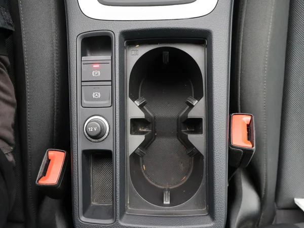 AUDI Q3 PHEV (2023) — foto 16 van 26