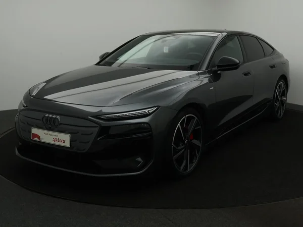 AUDI A6 Sportback e-tron (2025) — foto 1 van 37