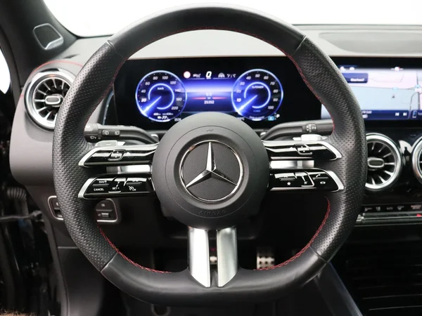 Mercedes-Benz EQB (2025) — foto 10 van 28