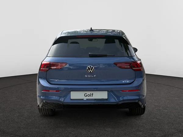 VOLKSWAGEN Golf VIII (2026) — foto 9 van 16