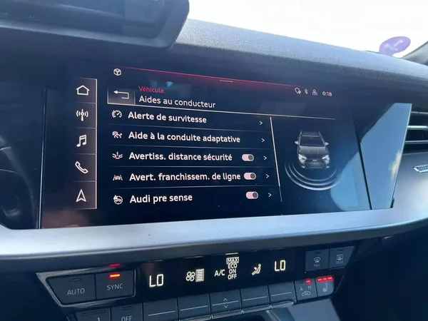 Audi A3 (2021) — foto 5 van 21