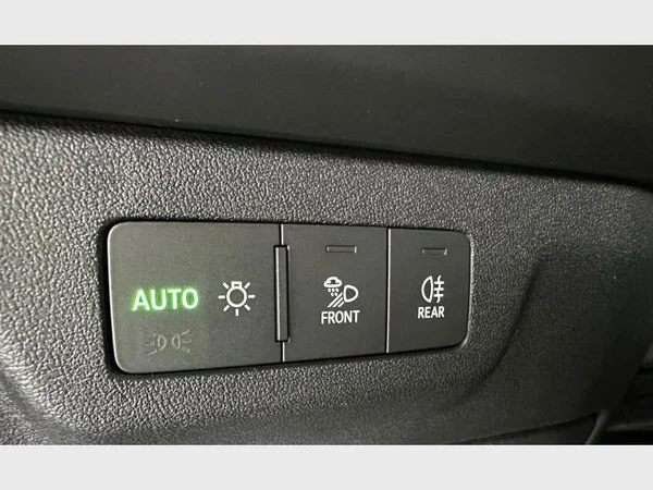 AUDI Q3 SUV e-hybrid (2026) — foto 8 van 28