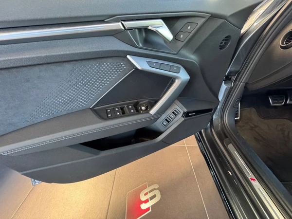 AUDI A3 Sportback PHEV (2025) — foto 23 van 23