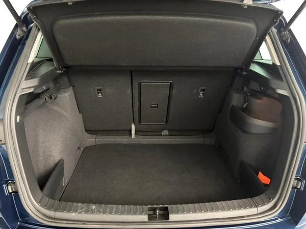 SKODA Karoq (2022) — foto 9 van 26