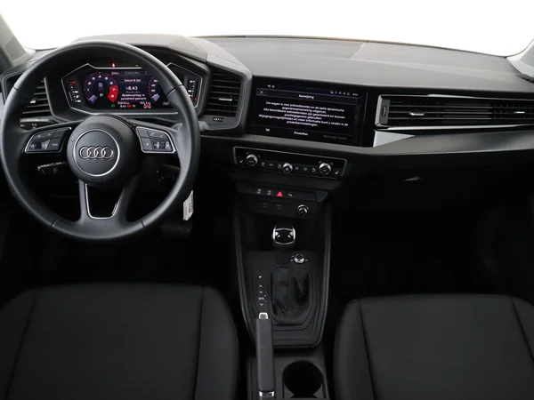 AUDI A1 Sportback (2024) — foto 15 van 18