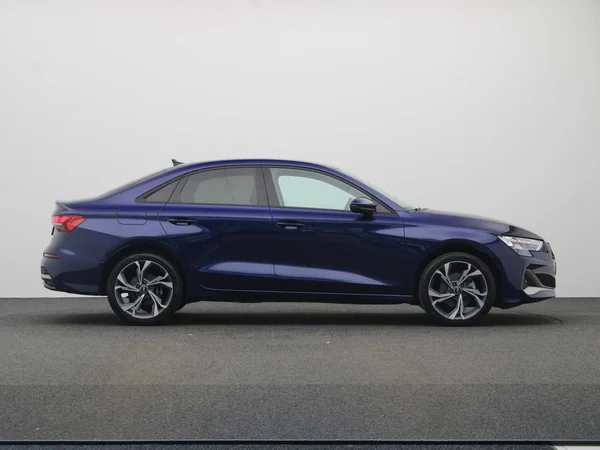 AUDI A3 Sedan (2025) — foto 18 van 20