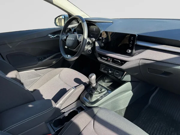 SKODA Fabia (2025) — foto 2 van 25