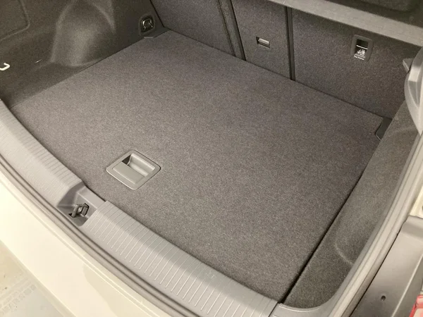 VOLKSWAGEN T-Roc (2024) — foto 25 van 36