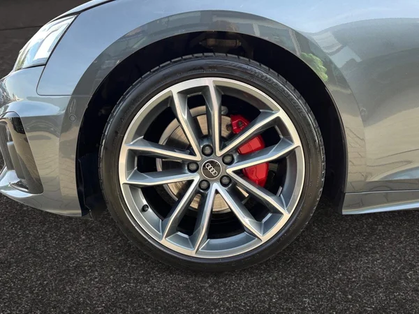 AUDI A5 Sportback (2022) — foto 14 van 22