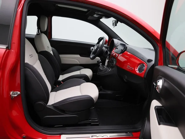 Fiat 500 (2021) — foto 26 van 38