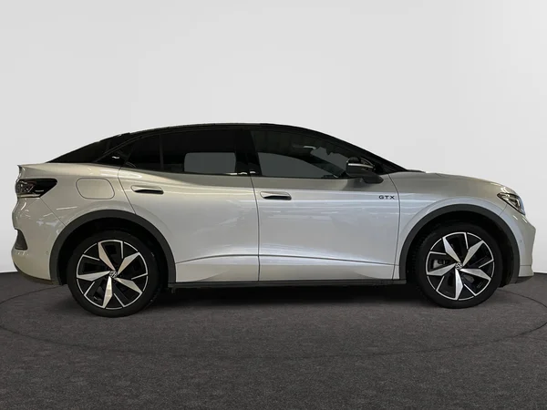 VOLKSWAGEN ID.5 (2024) — foto 3 van 24