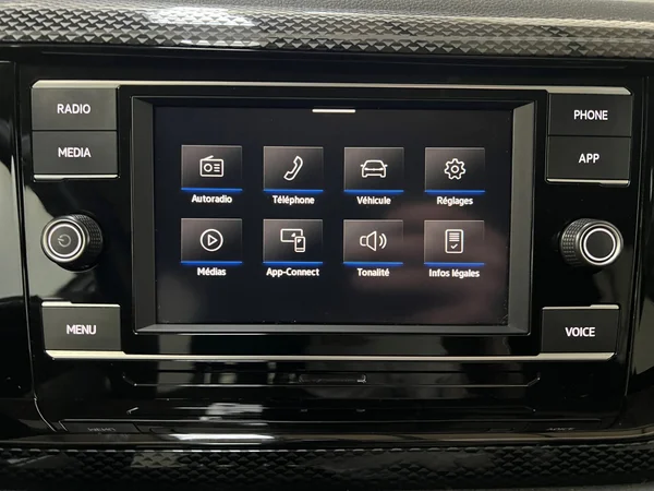 VOLKSWAGEN Taigo (2022) — foto 2 van 20