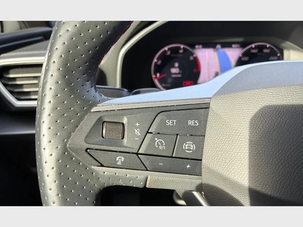 Seat Leon (2024) — foto 3 van 20
