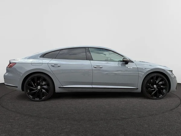 VOLKSWAGEN Arteon (2020) — foto 21 van 23