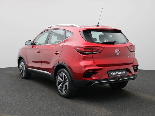 MG ZS EV (2023) — foto 12 van 40