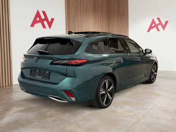 Peugeot 308 (2022) — foto 24 van 29