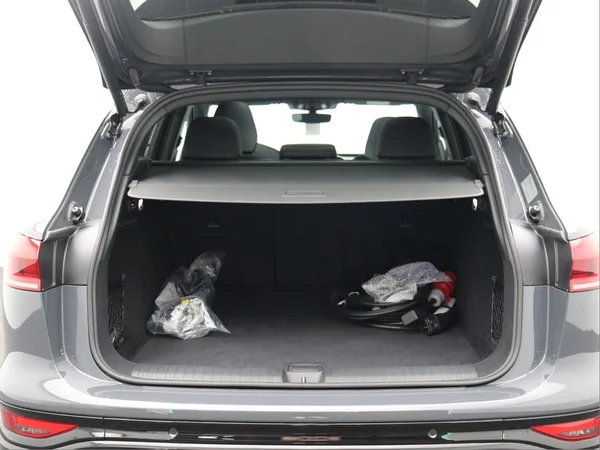 AUDI Q6 e-tron (2025) — foto 5 van 21