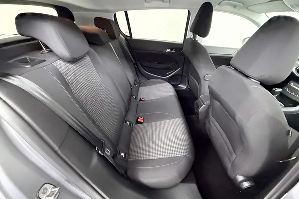 Peugeot 308 (2020) — foto 5 van 28