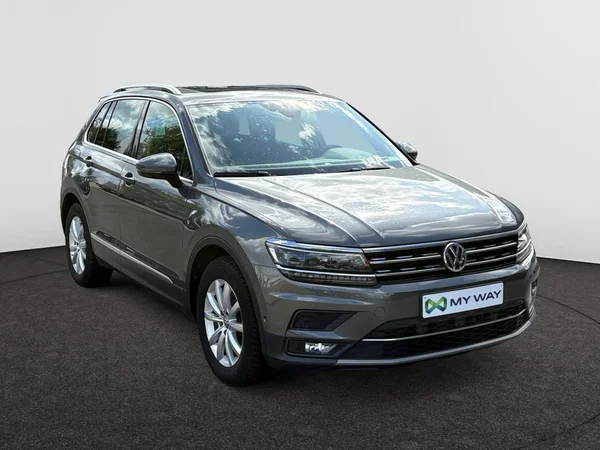 VOLKSWAGEN Tiguan (2019) — foto 20 van 22