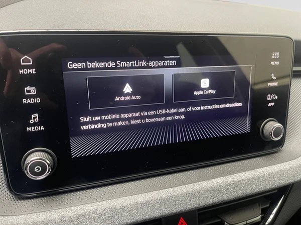 SKODA Kamiq (2026) — foto 8 van 11