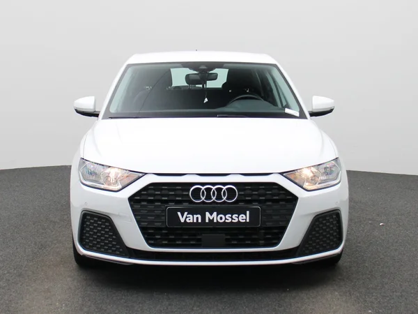 Audi A1 Sportback (2023) — foto 23 van 39