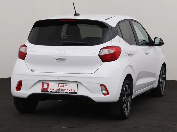 HYUNDAI i10 (2025) — foto 19 van 25