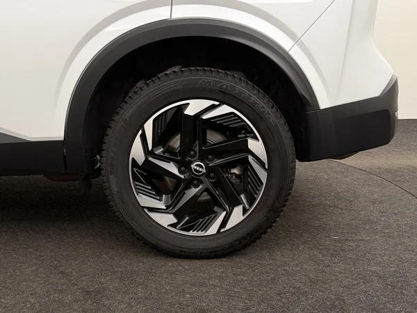 NISSAN Qashqai (2025) — foto 7 van 30