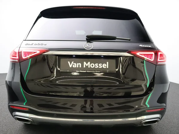 Mercedes-Benz GLE (2022) — foto 21 van 34