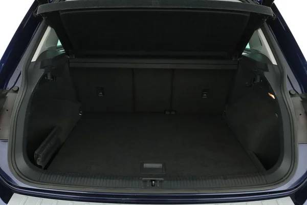 Volkswagen Tiguan (2017) — foto 8 van 16