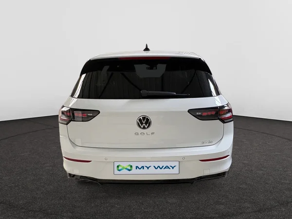 VOLKSWAGEN Golf VIII (2025) — foto 13 van 14