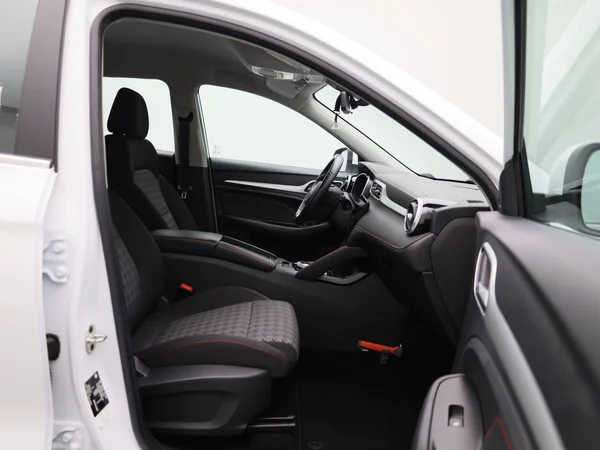 MG ZS EV (2023) — foto 30 van 43