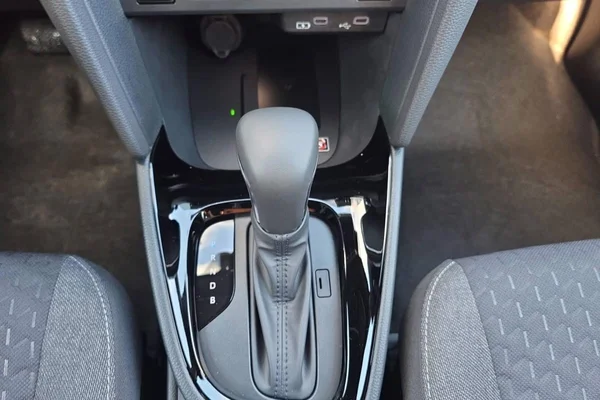 Toyota Yaris Cross Hybrid (HEV) (2026) — foto 8 van 26