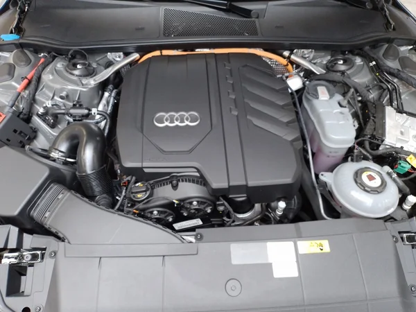 AUDI A7 Sportback PHEV (2025) — foto 14 van 16
