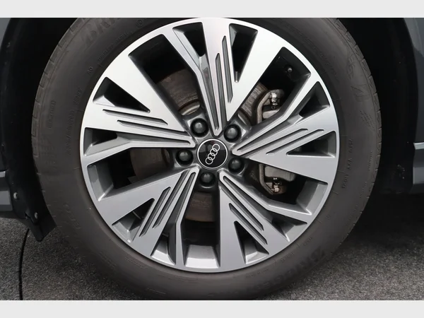 AUDI Q4 e-tron (2021) — foto 22 van 31