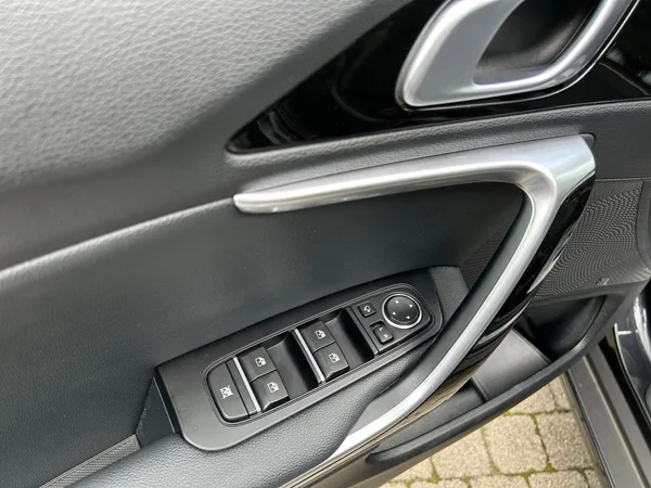 KIA XCeed (2024) — foto 26 van 30