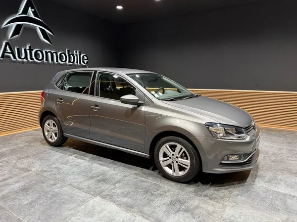Volkswagen Polo (2015) — foto 14 van 23