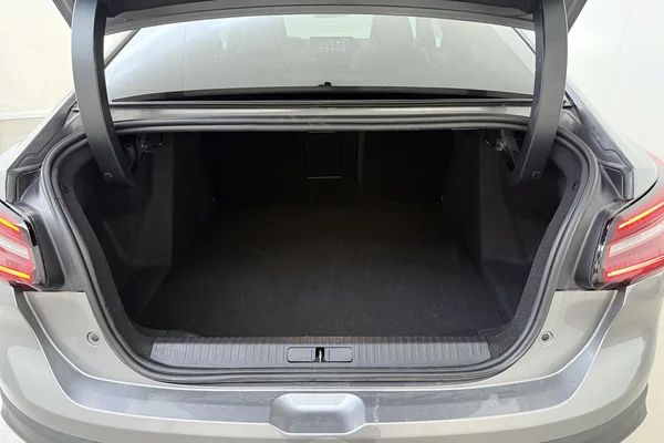 Citroen C4 X (2025) — foto 18 van 22