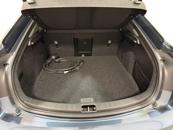 Polestar 2 (2024) — foto 17 van 30