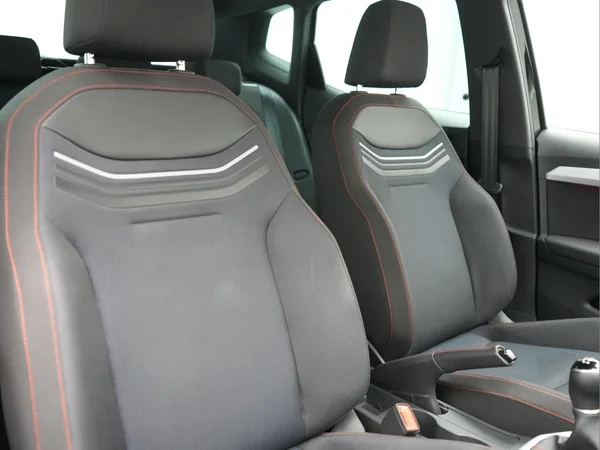 SEAT Arona (2025) — foto 3 van 38