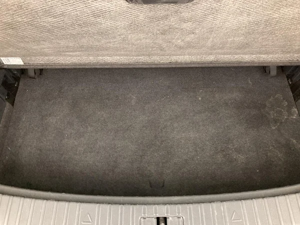 SKODA Kodiaq (2023) — foto 19 van 36