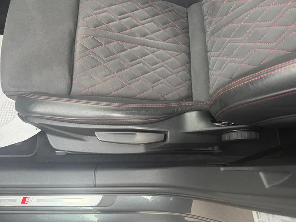 AUDI A3 Sedan (2023) — foto 5 van 20