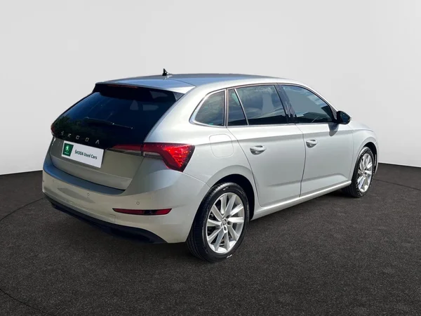 SKODA Scala (2020) — foto 12 van 17