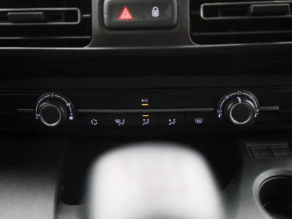Opel Combo (2023) — foto 10 van 38