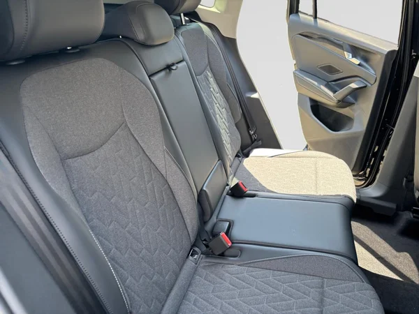 VOLKSWAGEN Tiguan (2026) — foto 10 van 24