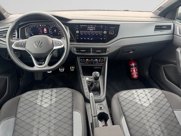 VOLKSWAGEN Taigo (2024) — foto 14 van 24
