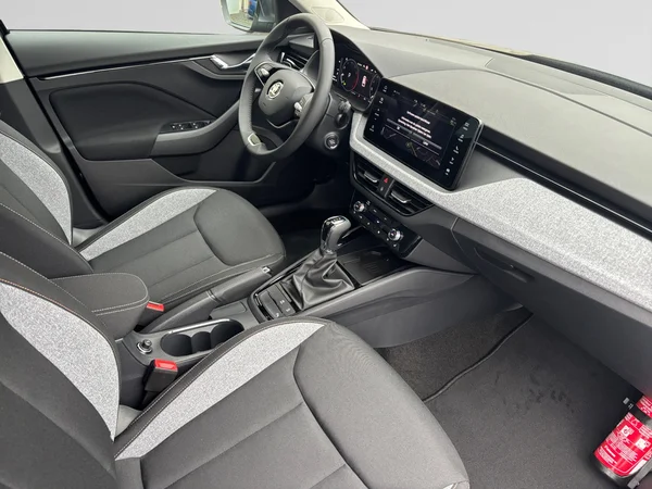 SKODA Kamiq (2024) — foto 10 van 24