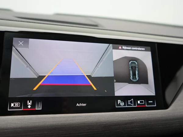 AUDI S e-tron GT (2024) — foto 28 van 35