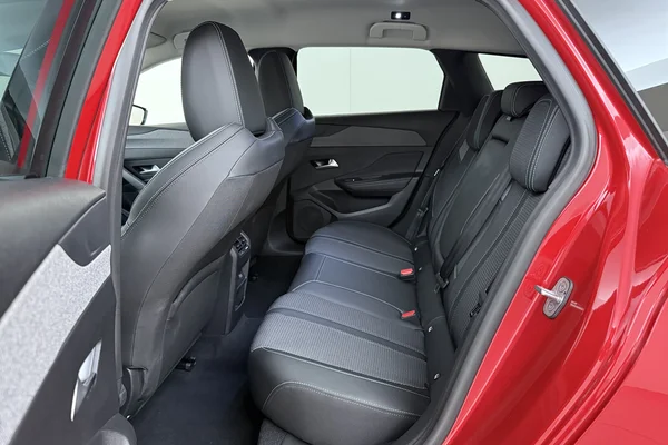 Peugeot 308 SW (2025) — foto 15 van 16